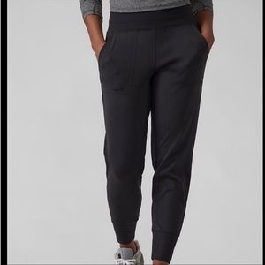 Athleta Venice jogger medium